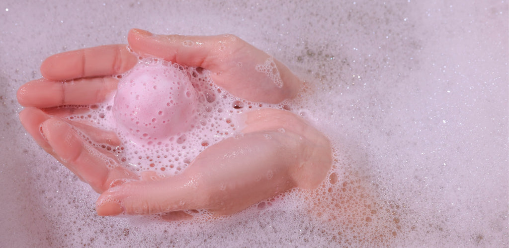 How to Use Bath Bombs and Make Them Work For Your Wellbeing